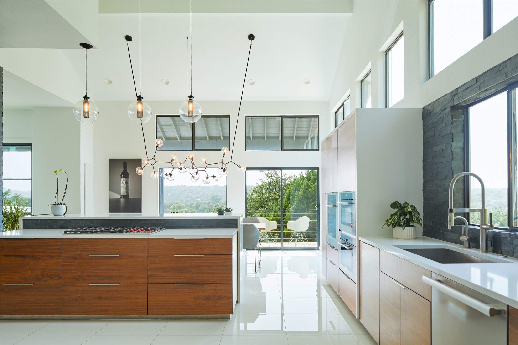 4713 Vía Media Austin, TX 78746 - Photo 11 of 40