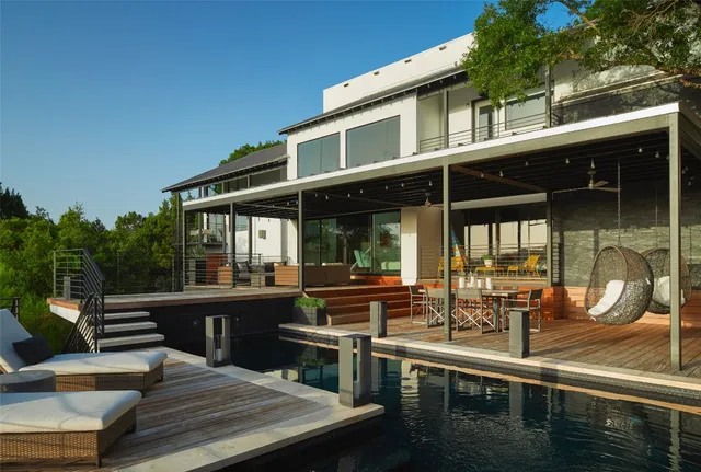 $3,200,000 | 4713 VÃa Media, Austin, TX 78746