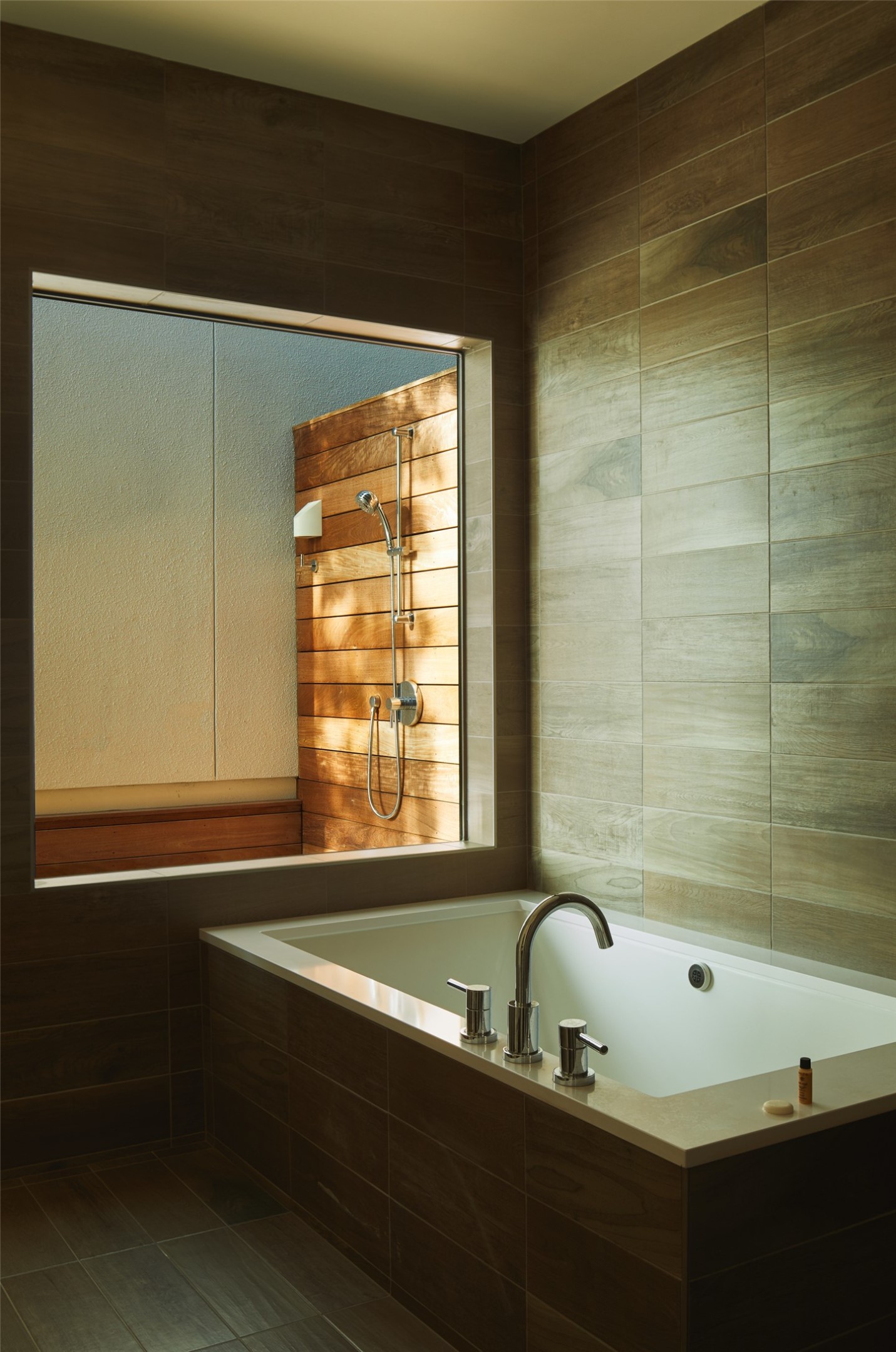 4713 Vía Media Austin, TX 78746 - Photo 30 of 40