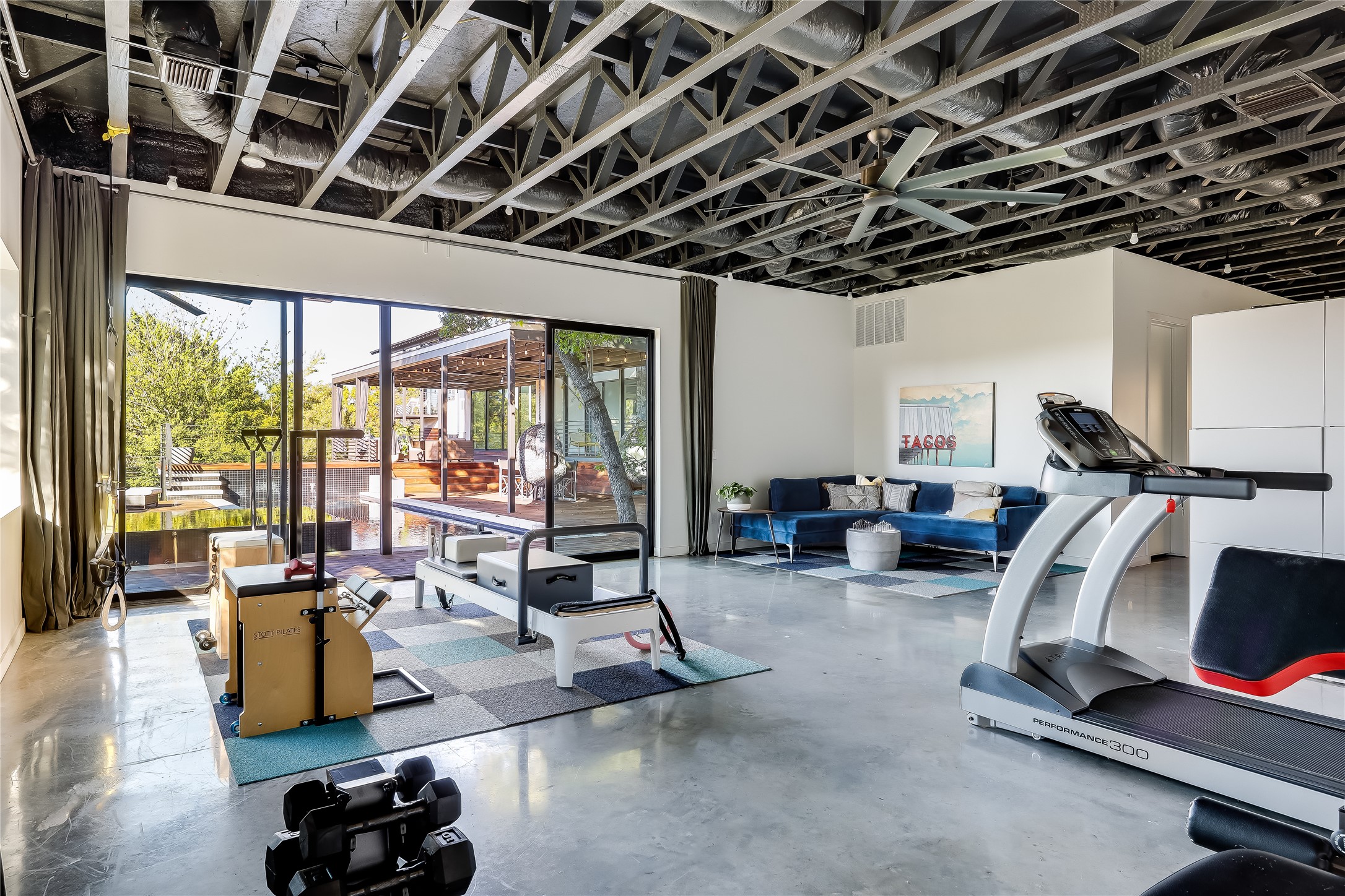 4713 Vía Media Austin, TX 78746 - Photo 33 of 40