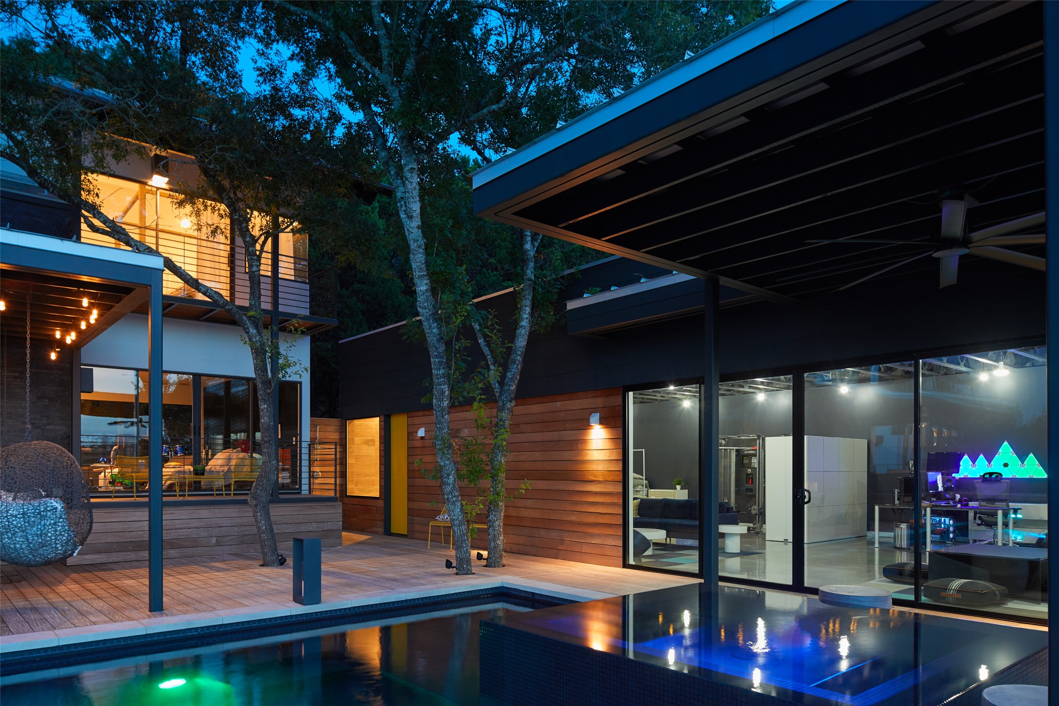 4713 Vía Media Austin, TX 78746 - Photo 4 of 40