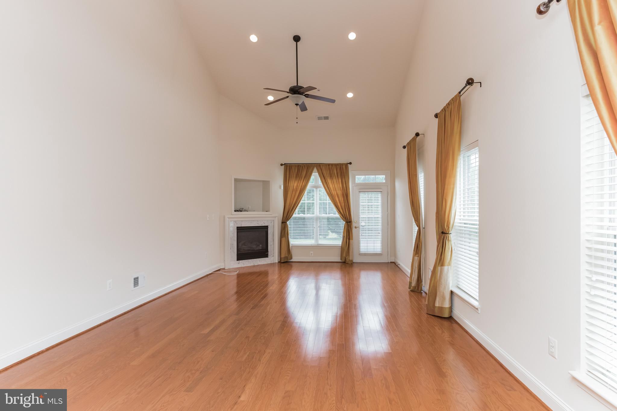 13218 Rabbit Chase Road Laurel, MD 20707 - Photo 4 of 51 Gallery Image 4