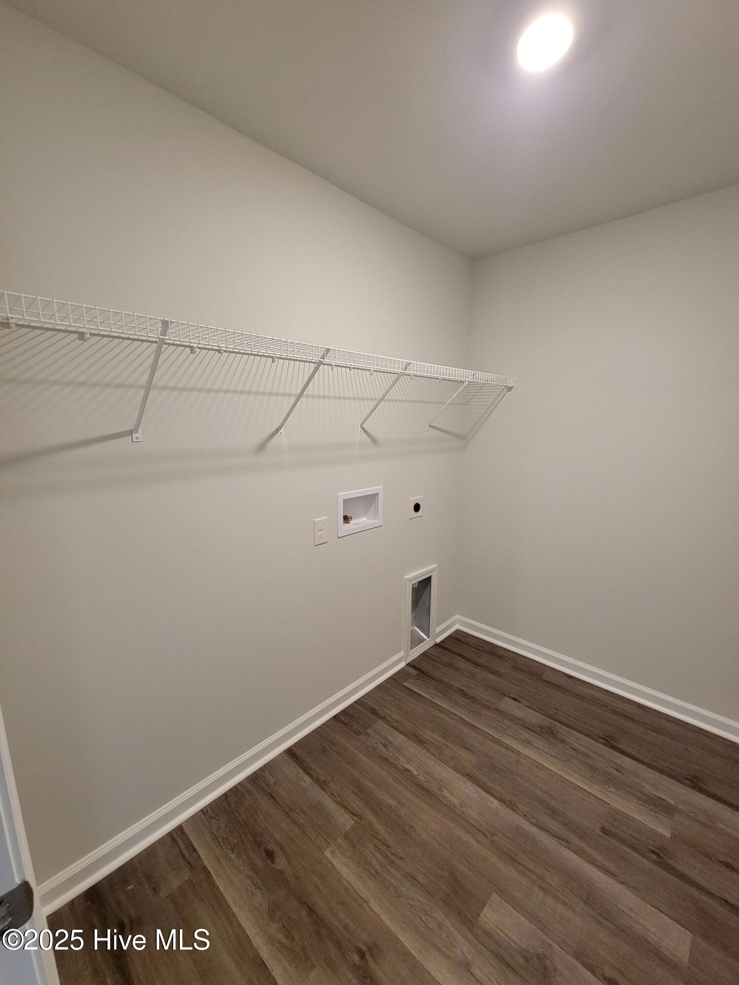 918 Needlerush Road Sneads Ferry, NC 28460 - Photo 10 of 21