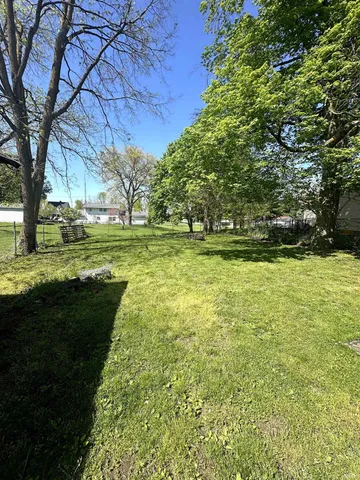 $200,000 | 403 Williams Street, Howe, IN 46746