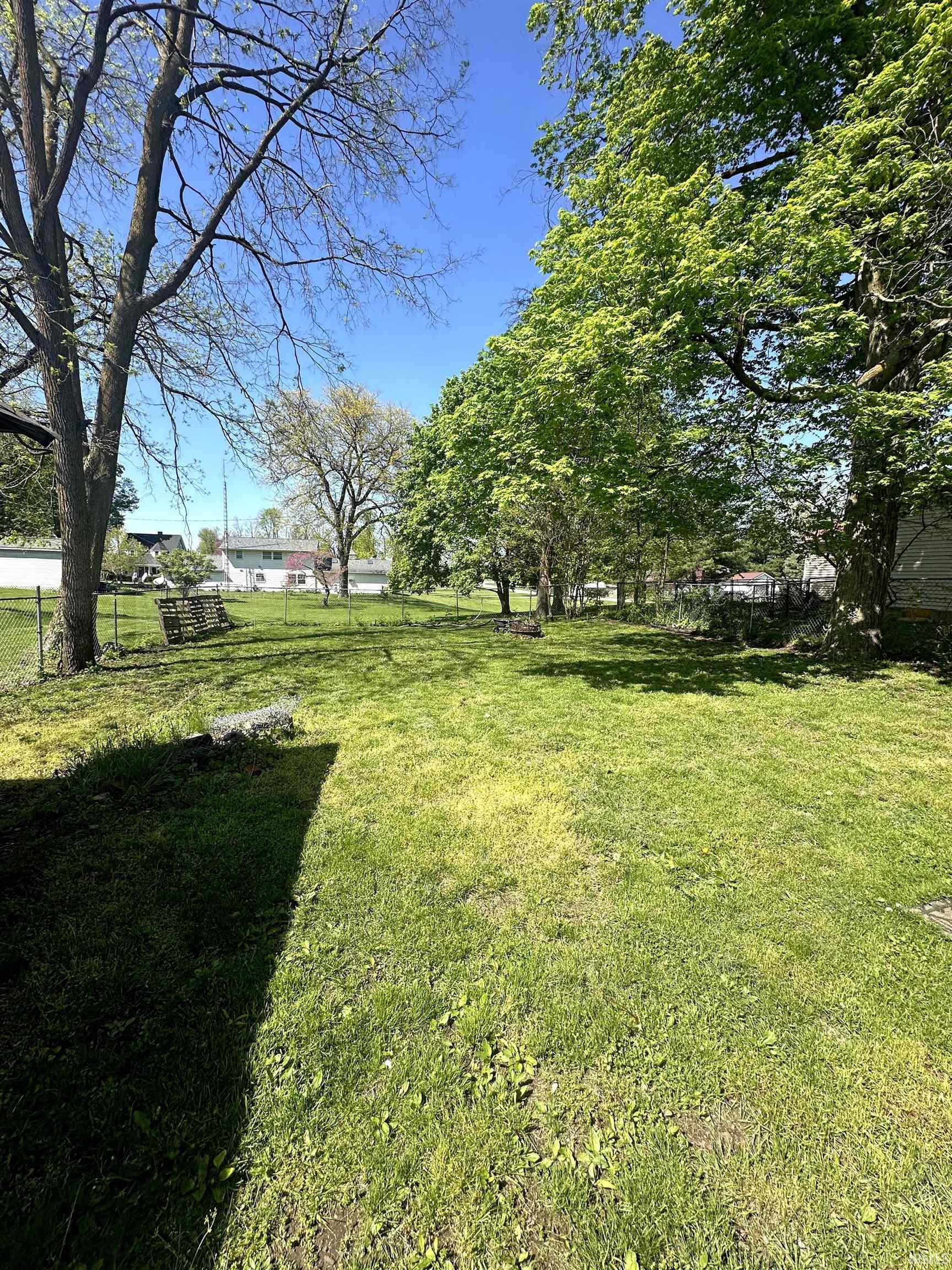 403 Williams Street Howe, IN 46746 - Photo 25 of 26