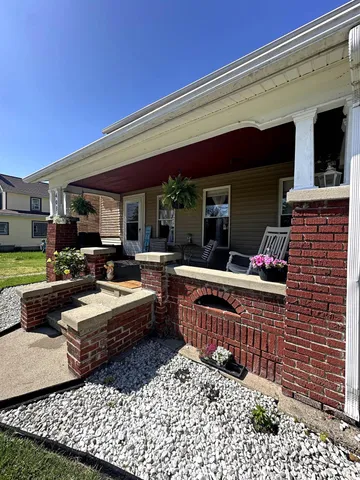 $200,000 | 403 Williams Street, Howe, IN 46746