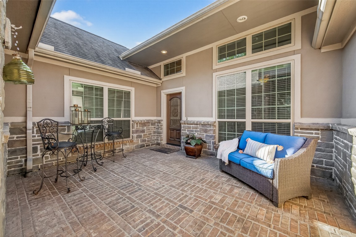 21331 Winding Path Way Richmond, TX 77406 - Photo 2 of 42 a view of living room with furniture and windows