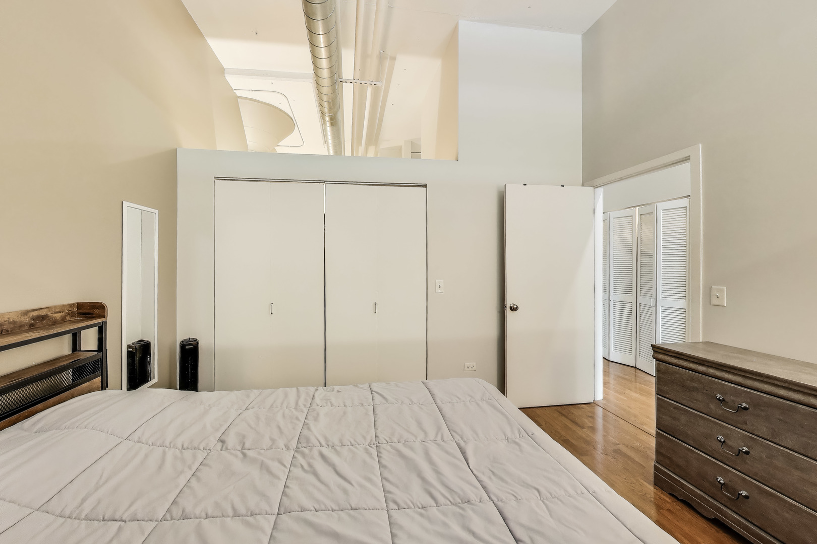 2323 West Pershing Road, Unit 124 Chicago, IL 60609 - Photo 23 of 37 Gallery Image 23
