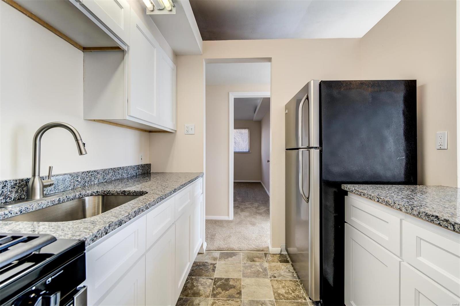 11421 Manchester Road St. Louis, MO 63122 - Photo 12 of 26 Gallery Image 12