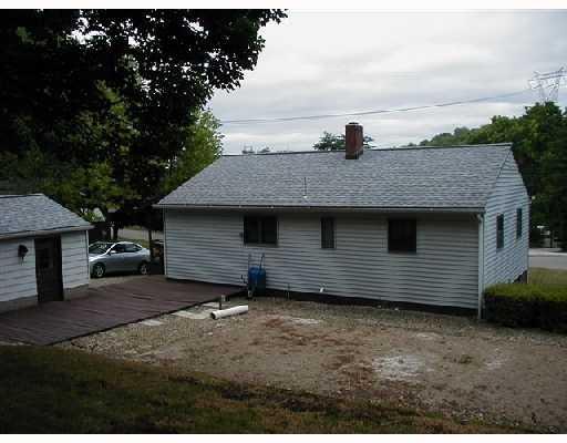 173 Ridgeview Drive Aliquippa, PA 15001 - Photo 3 of 15 Exterior Back.