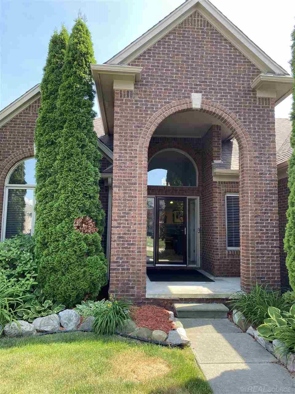 34315 Jared Court Chesterfield, MI 48047 - Photo 2 of 47