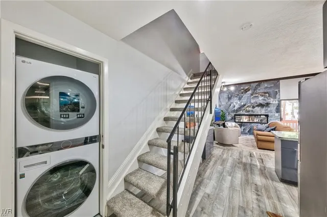 a view of a living room washer and dryer