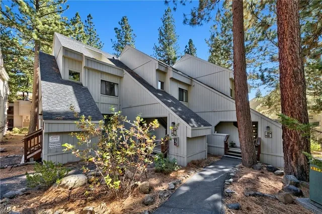 $3,750 | 807 Alder Avenue, Unit 38, Incline Village, NV 89451