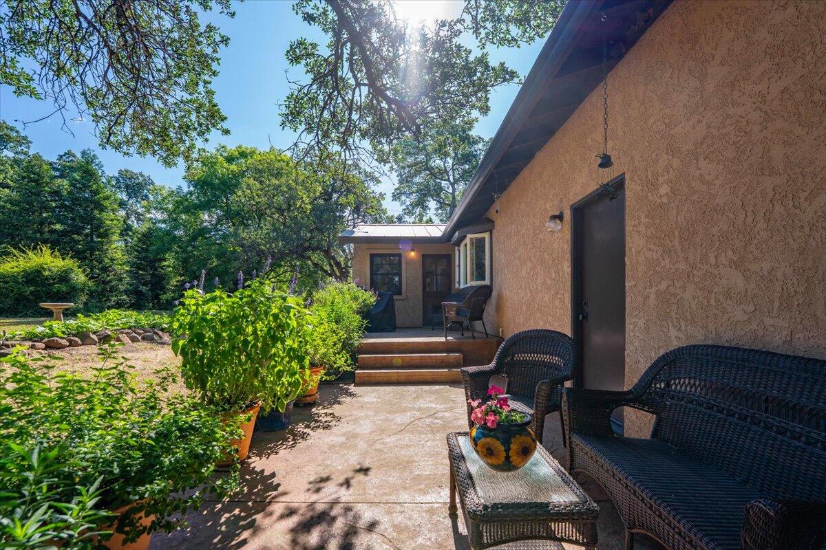 21880 Oak Meadow Road Palo Cedro, CA 96073 - Photo 60 of 79 Back patio