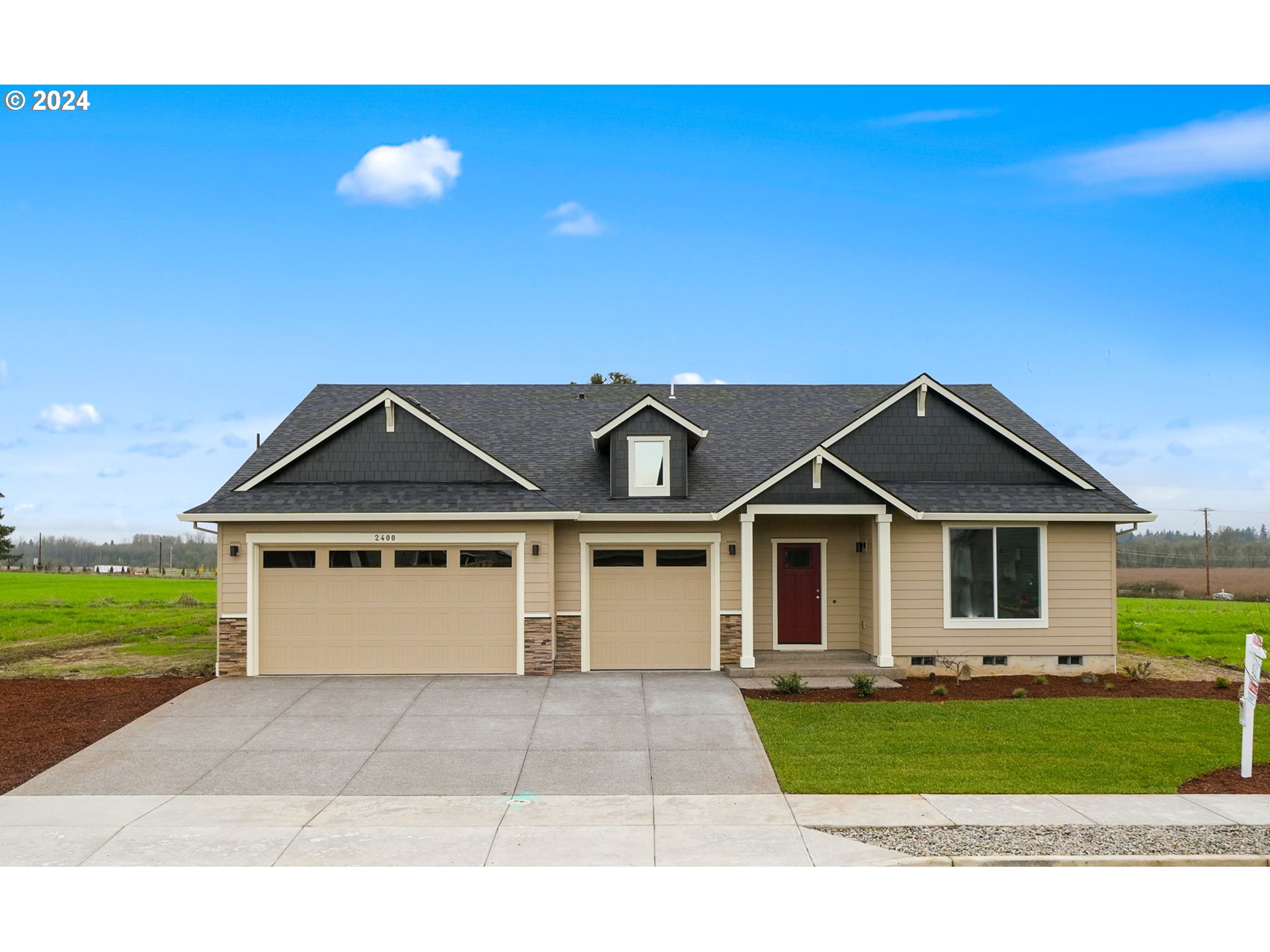 2400 Northeast Woodland Way