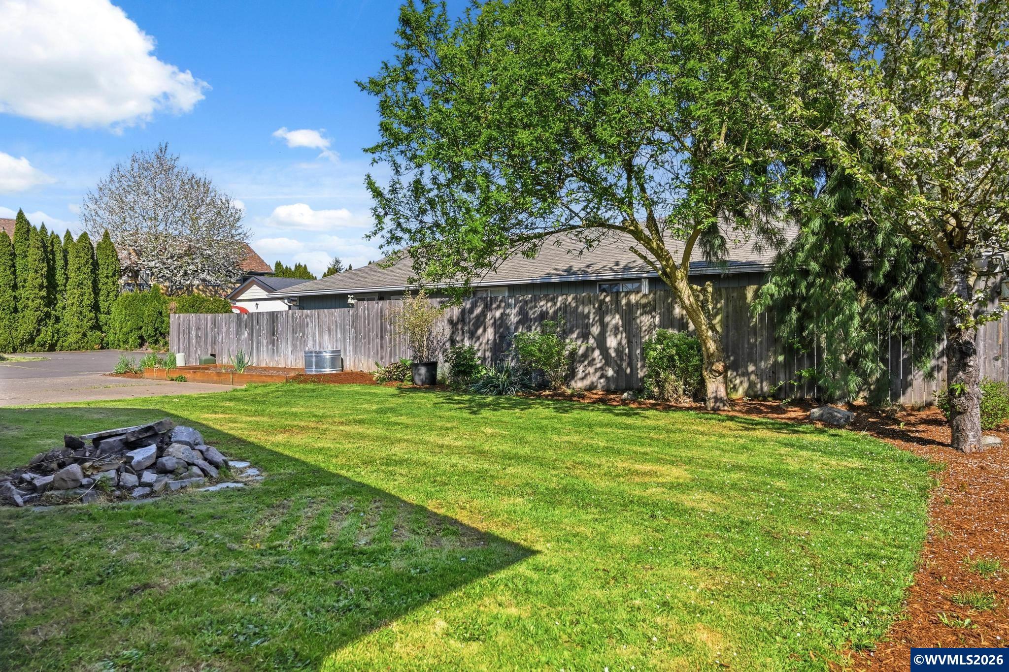 624 North Pershing Street Mount Angel, OR 97362 - Photo 46 of 47