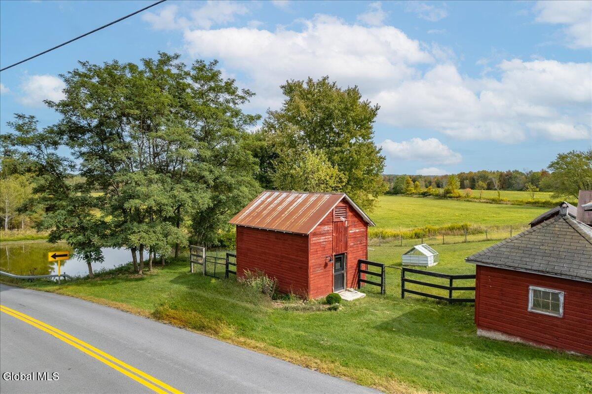 353 Morrow Road Amsterdam, NY 12010 - Photo 9 of 41 34-353 Morrow Rd-34