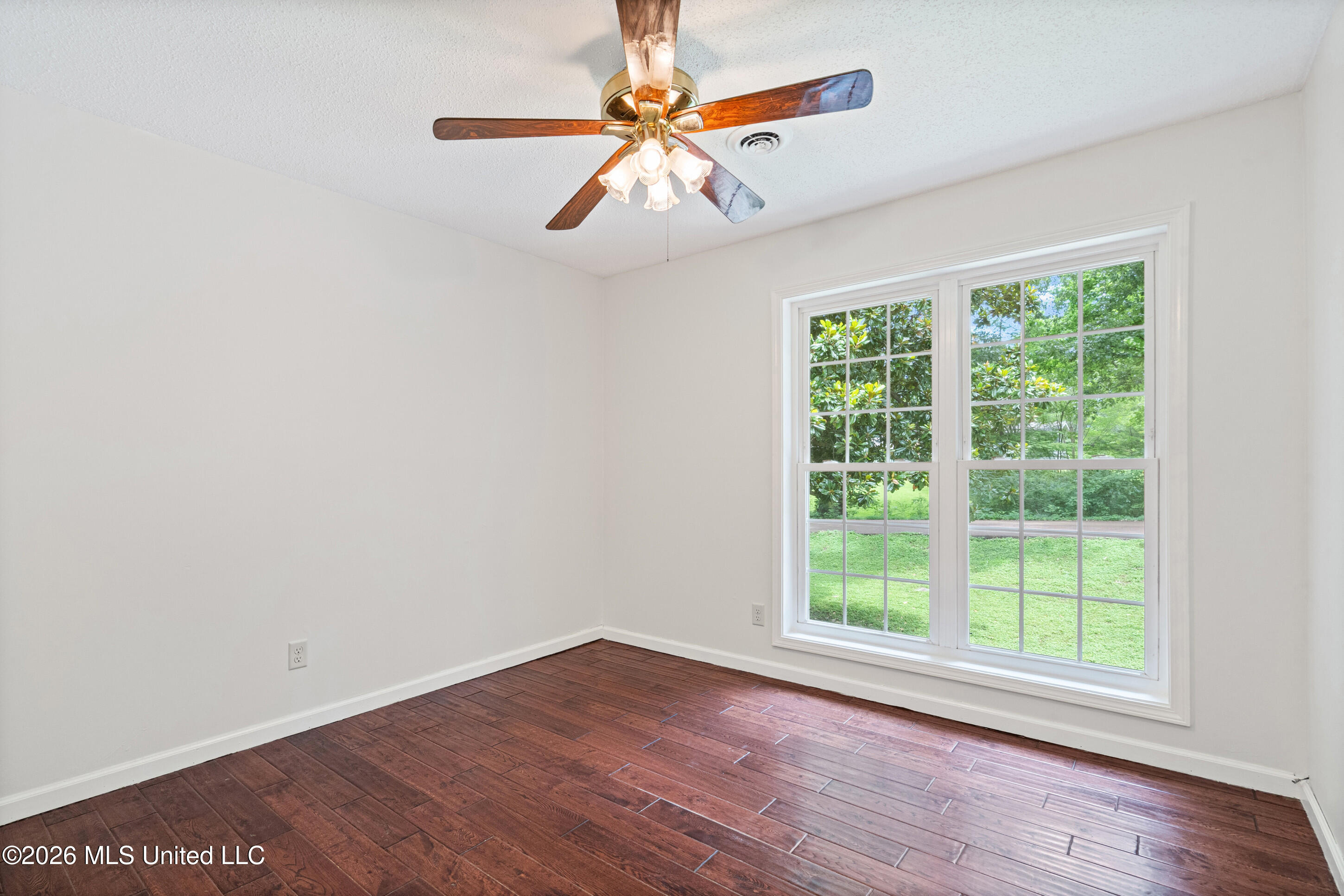 7145 Westbranch Road Olive Branch, MS 38654 - Photo 21 of 39 Bedroom