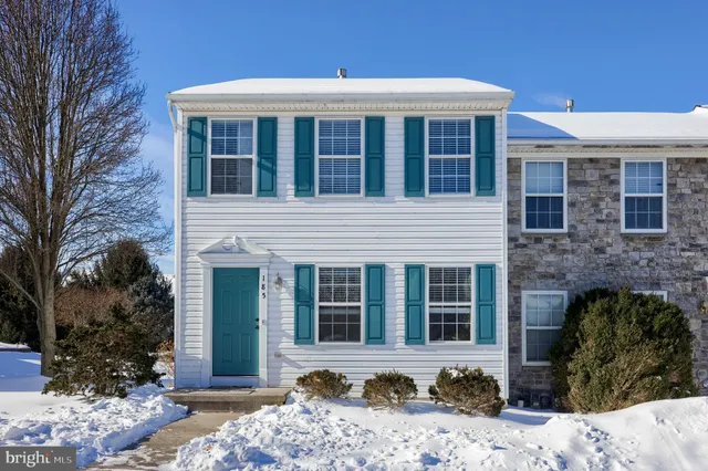 $224,900 | 185 Charles Circle, York, PA 17406