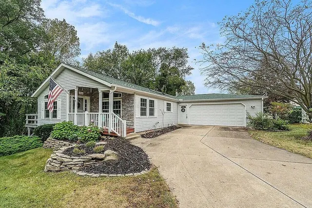 $198,900 | 5135 Cobblefield Lane, Unit 82, Kalamazoo, MI 49004