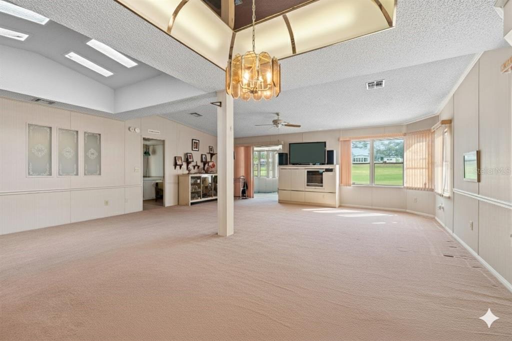 2673 Cayman Circle, Unit R38 Zellwood, FL 32798 - Photo 4 of 63