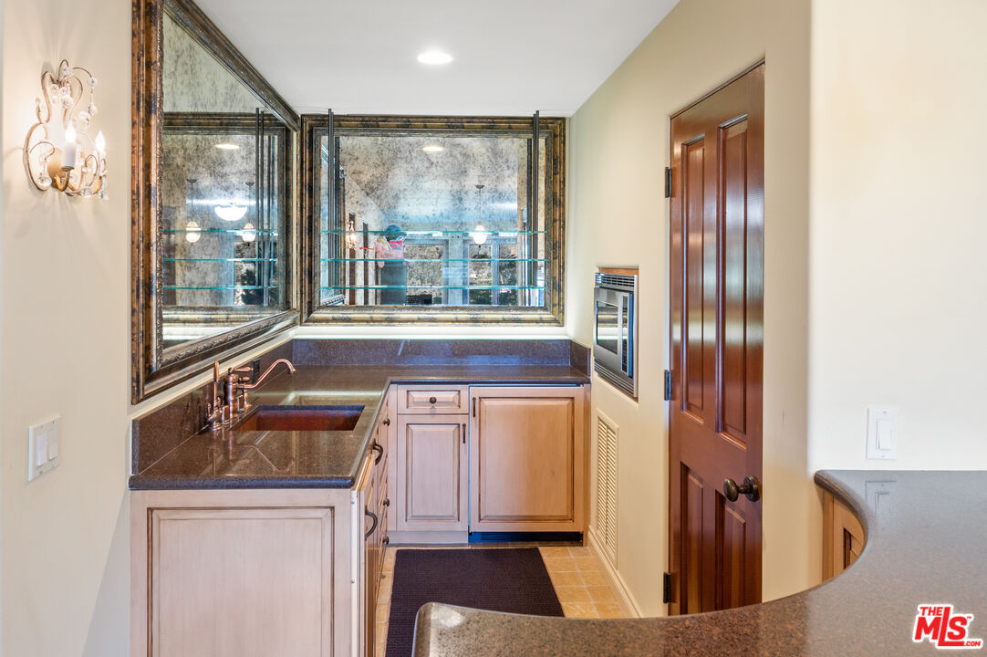 3854 Rambla Orienta Malibu, CA 90265 - Photo 24 of 33 a view of utility room