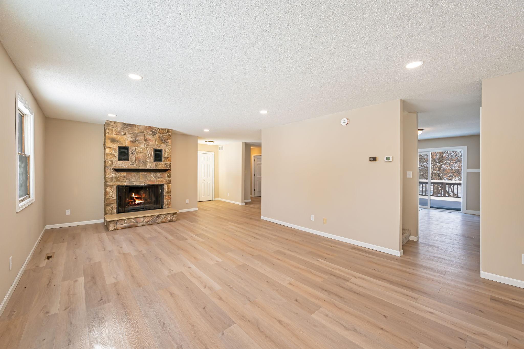 607 North Sailor Street Blue Earth, MN 56013 - Photo 12 of 37