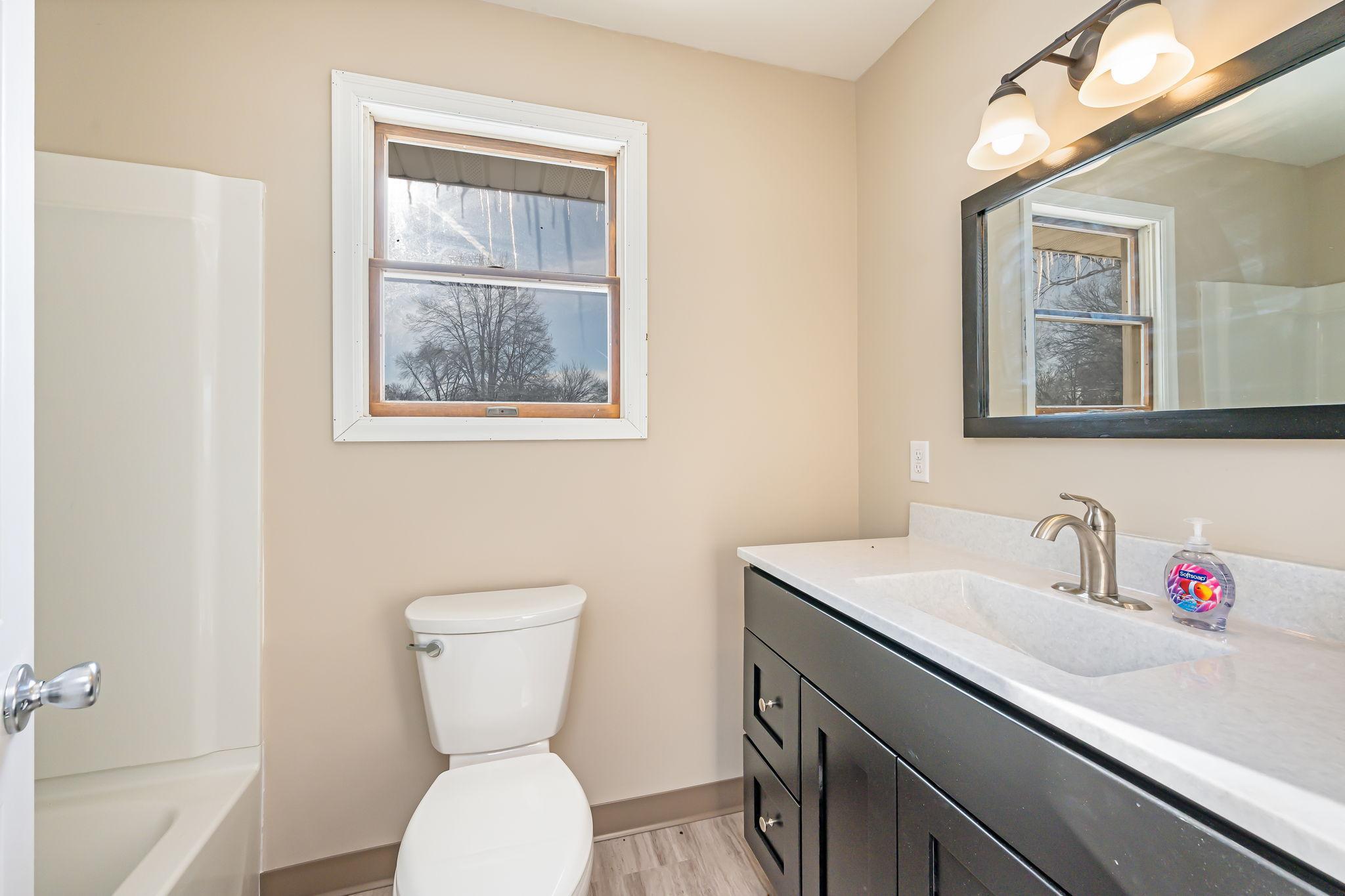 607 North Sailor Street Blue Earth, MN 56013 - Photo 27 of 37