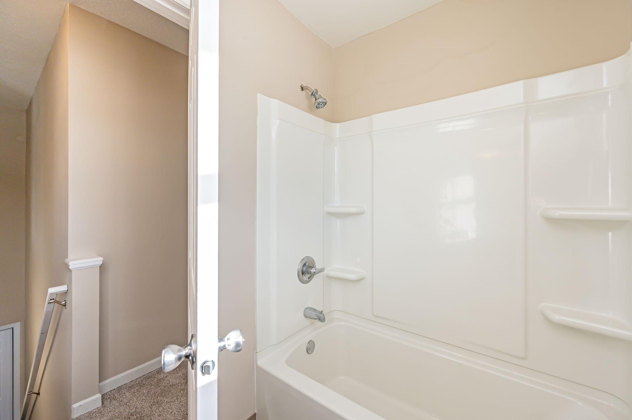 607 North Sailor Street Blue Earth, MN 56013 - Photo 28 of 37