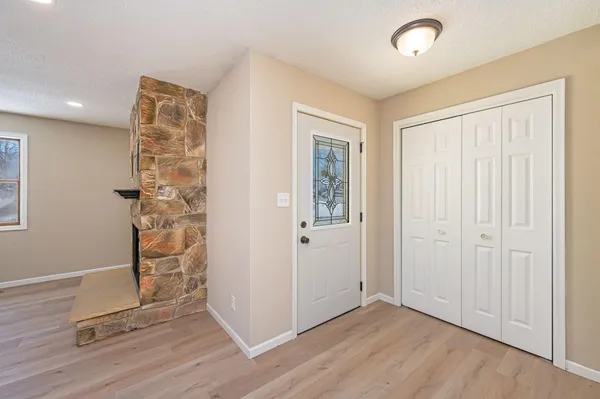 $214,000 | 607 North Sailor Street, Blue Earth, MN 56013