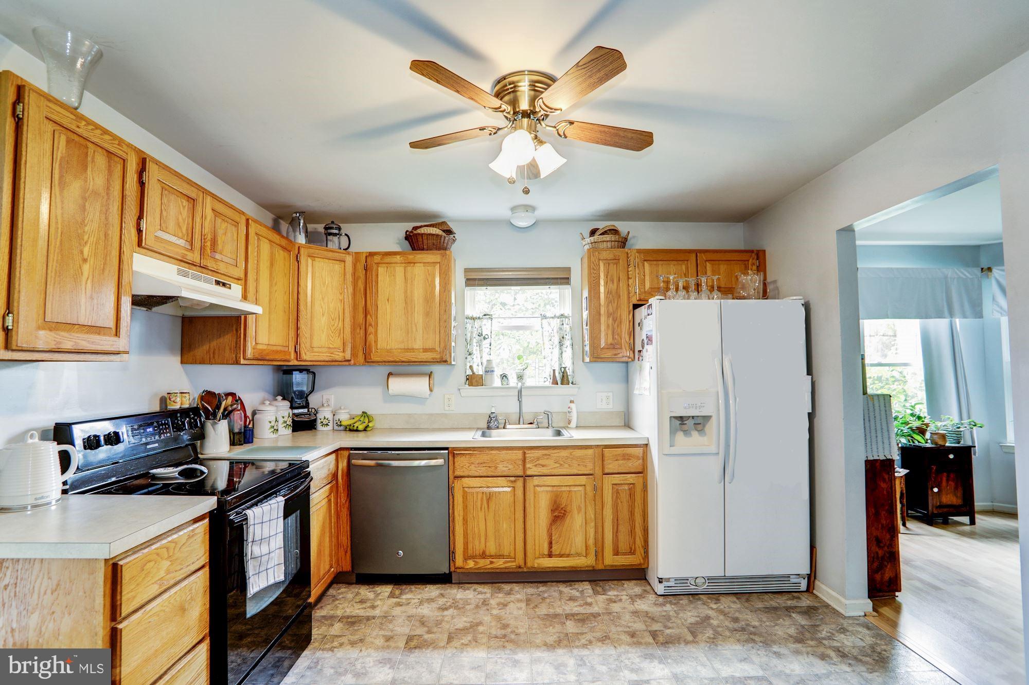 405 Ferrell Road Mullica Hill, NJ 08062 - Photo 8 of 25 Gallery Image 8