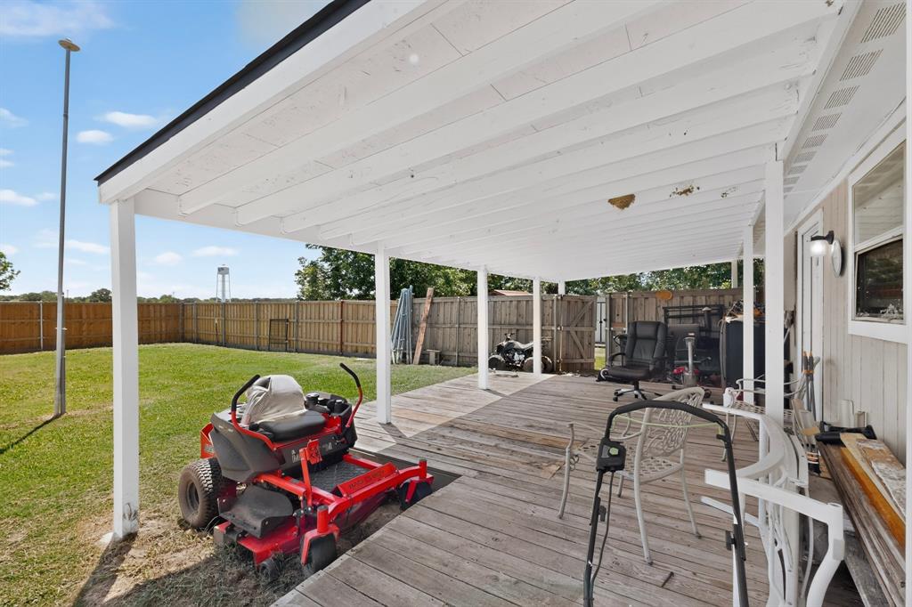 3671 Sundown Road Greenville, TX 75402 - Photo 16 of 40