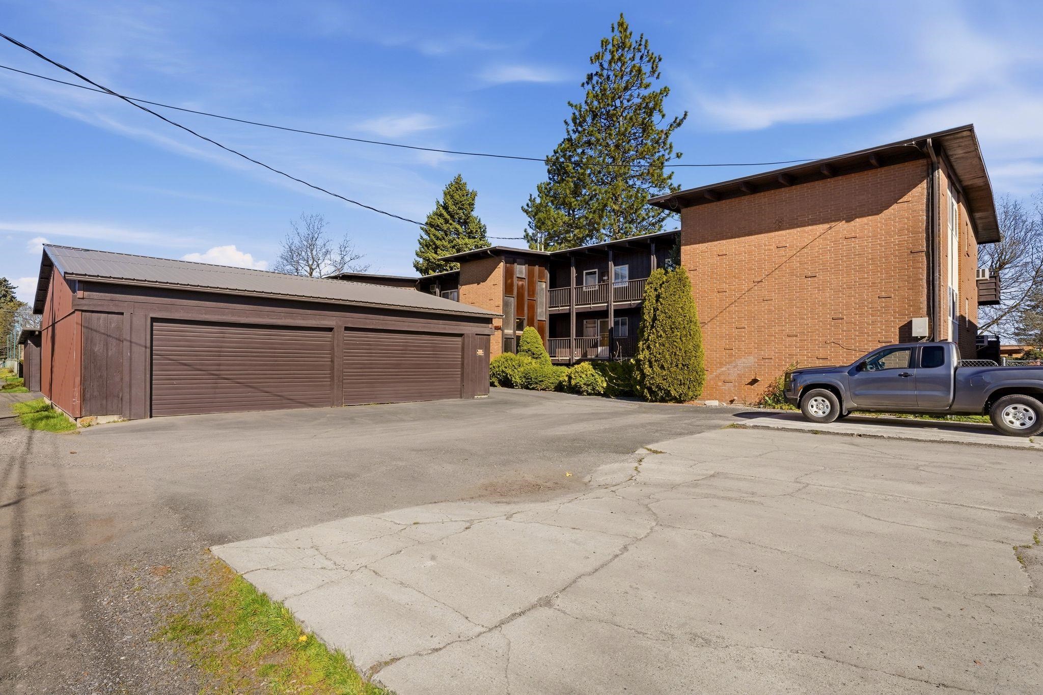 108 East Rowan Avenue, Unit 12 Spokane, WA 99207 - Photo 28 of 32