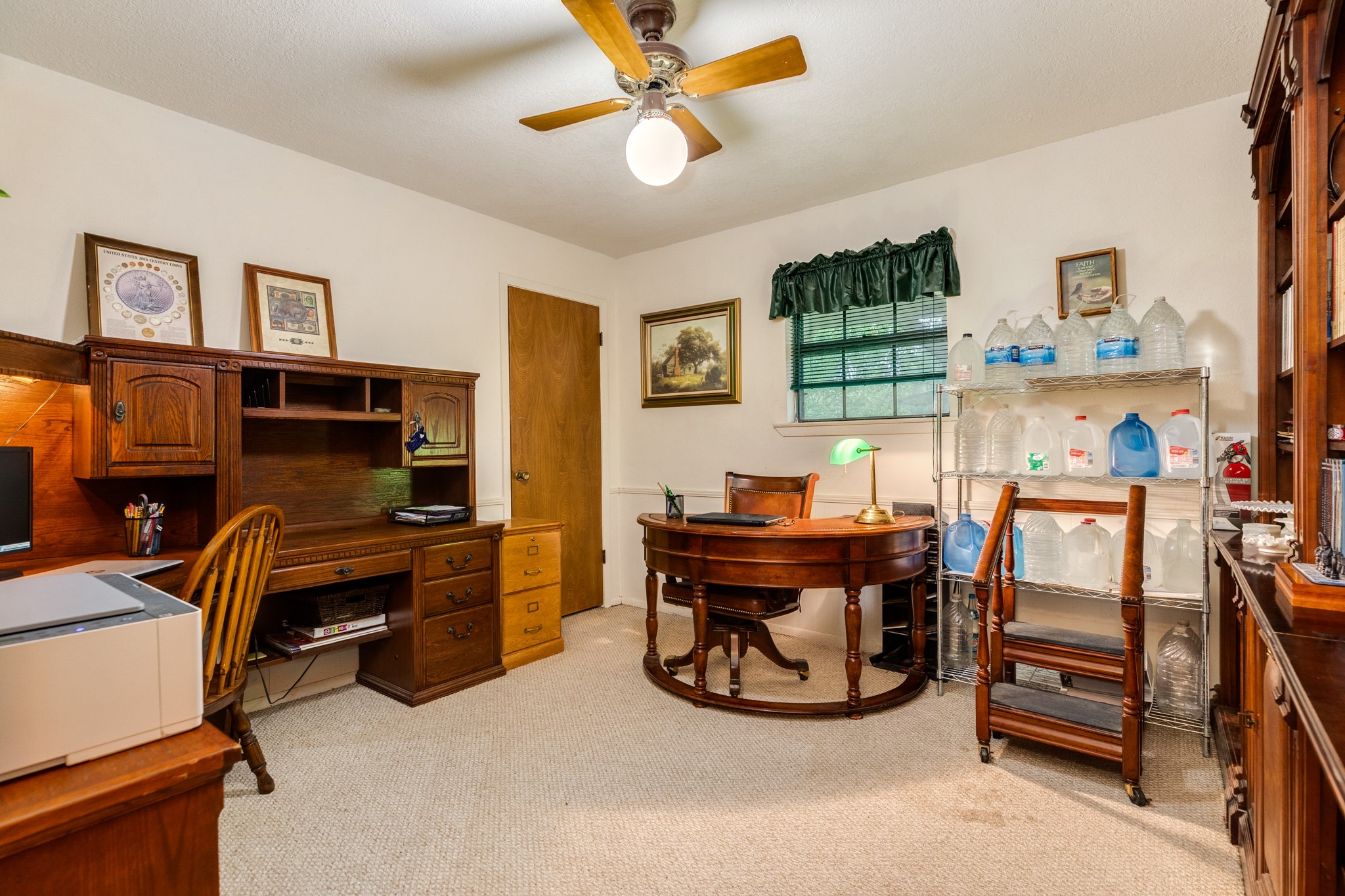 4821 County Road 288 Angleton, TX 77515 - Photo 26 of 35 a view of a workspace with furniture