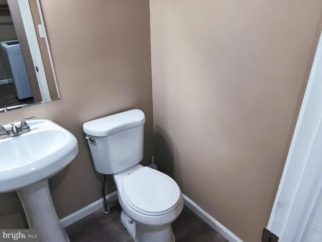 $3,350 | 109 Buckeye Court, Sterling, VA 20164