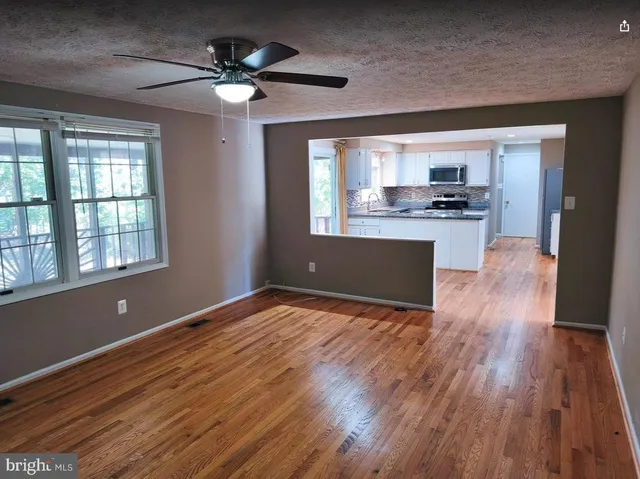 $3,350 | 109 Buckeye Court, Sterling, VA 20164