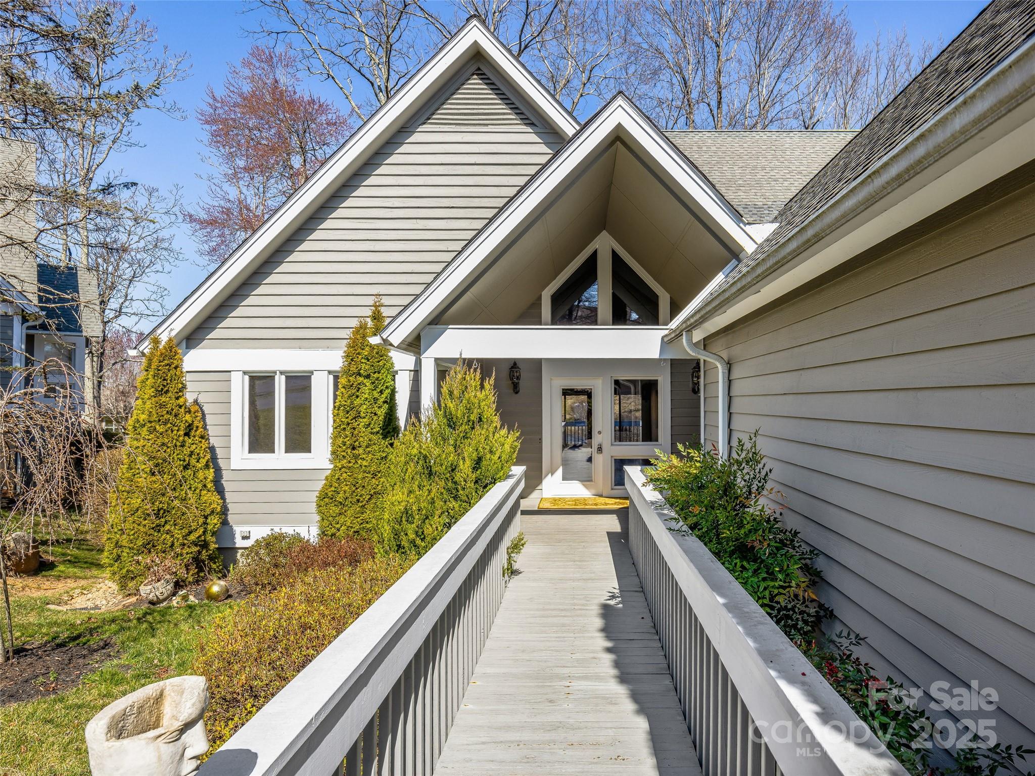 140 Overlook Drive Flat Rock, NC 28731 - Photo 3 of 48