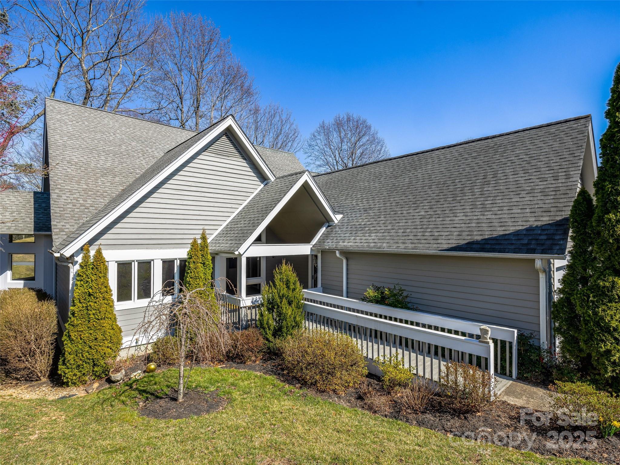 140 Overlook Drive Flat Rock, NC 28731 - Photo 4 of 48