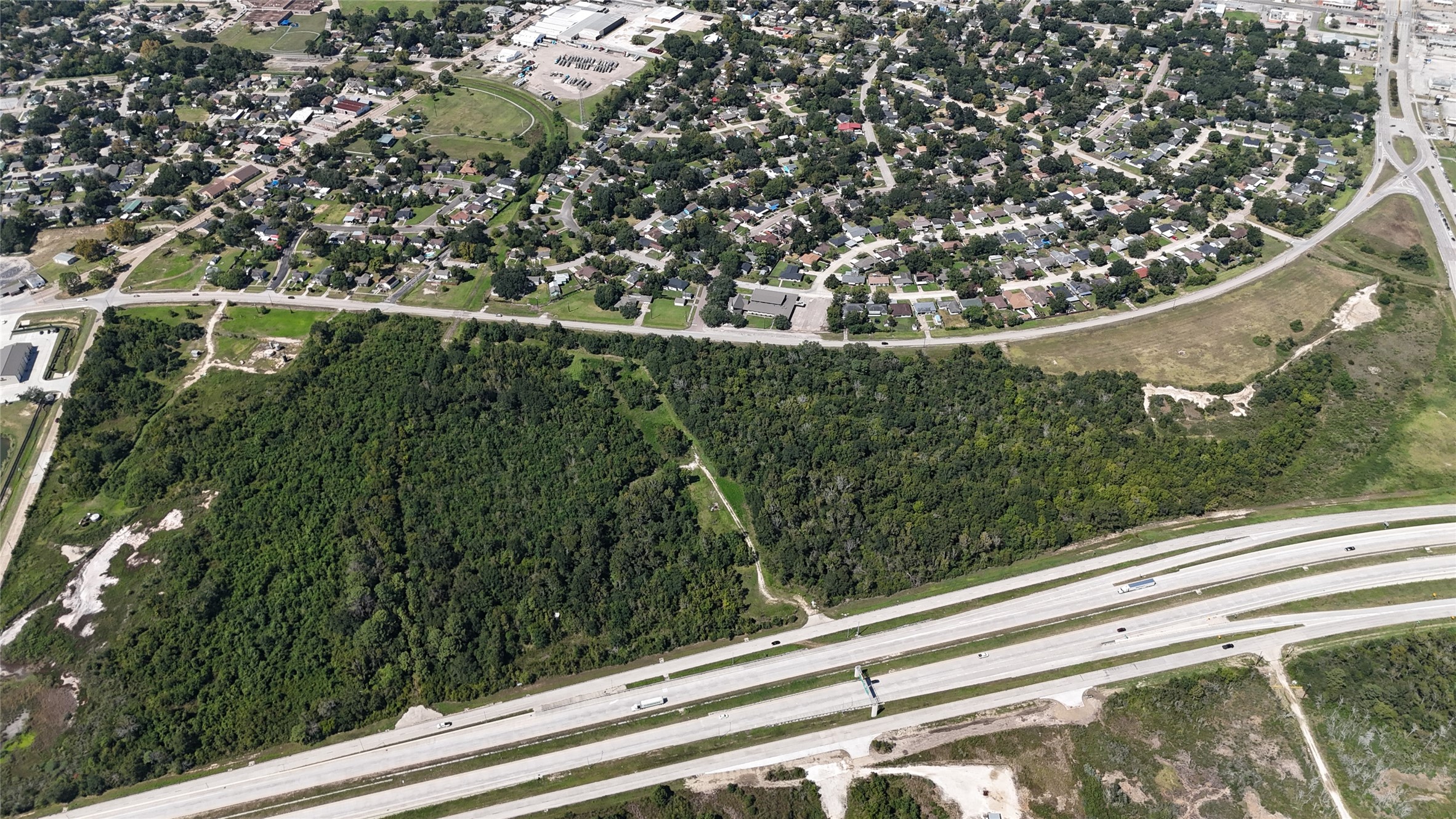 0 Tri City Beach Road Baytown, TX 77520 - Photo 2 of 5 a view of a yard from a balcony