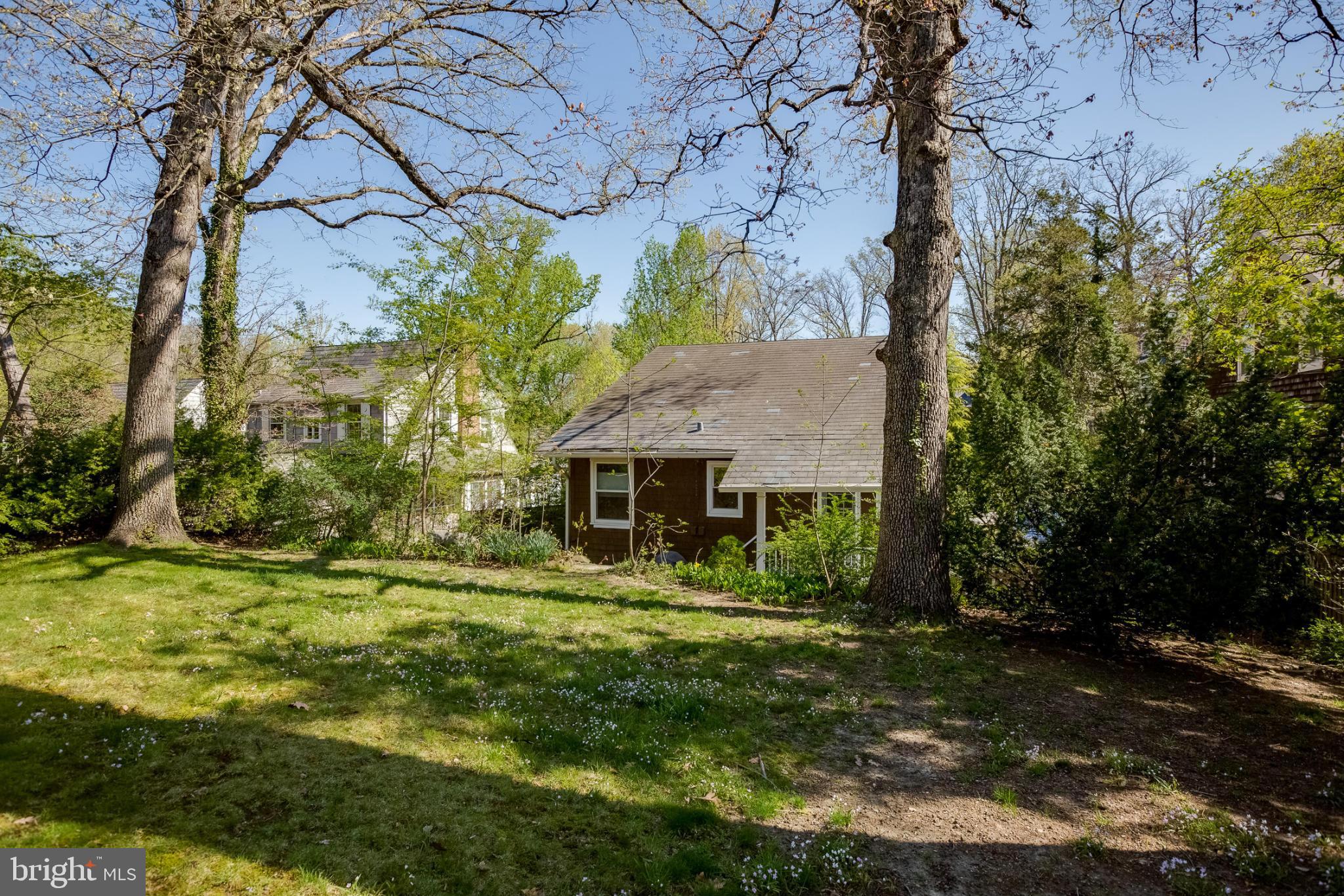 722 Brookwood Road Baltimore, MD 21229 - Photo 24 of 28 Exterior (Rear)