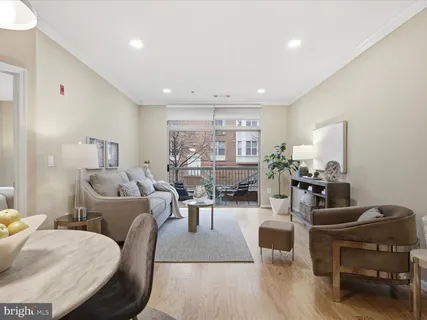 $345,000 | 1851 Stratford Park Place, Unit 115, Reston, VA 20190