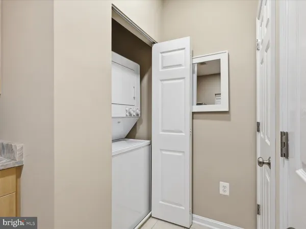 $345,000 | 1851 Stratford Park Place, Unit 115, Reston, VA 20190