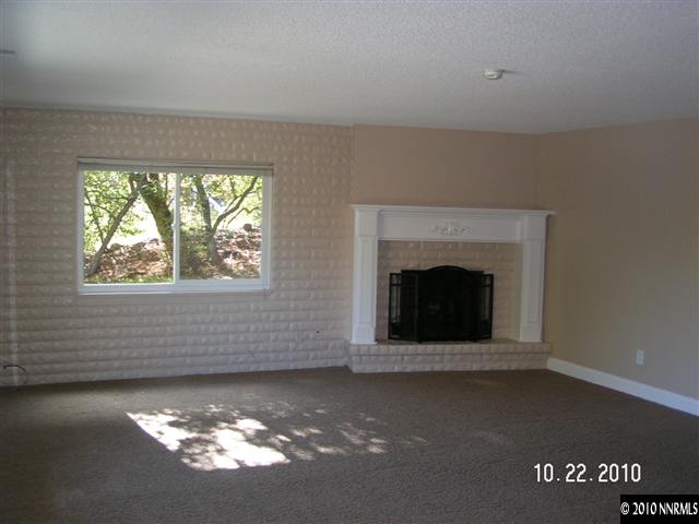 3020 Solari Drive Reno, NV 89509 - Photo 5 of 13 Photo 5
