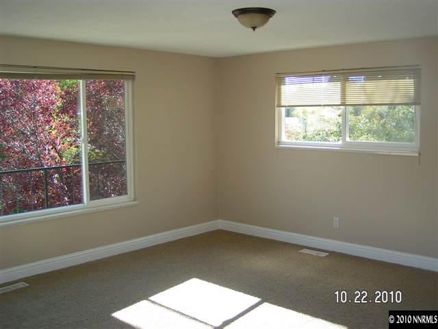 3020 Solari Drive Reno, NV 89509 - Photo 9 of 13 Photo 9
