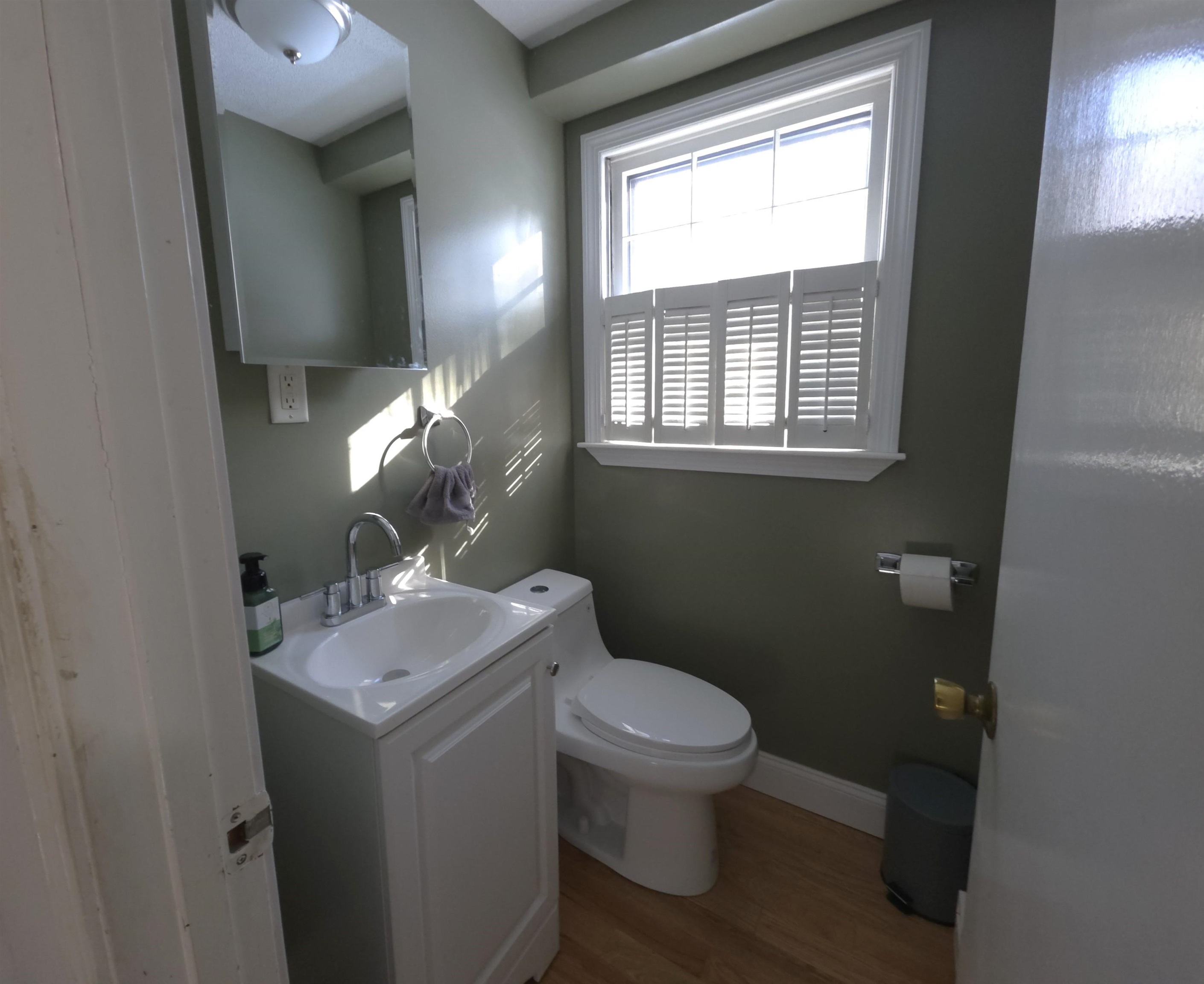 11 Midridge Circle, Unit 116 Londonderry, NH 03053 - Photo 9 of 18