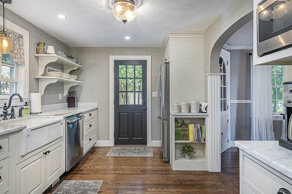 146 Fairhaven Road Concord, MA 01742 - Photo 8 of 28 Gallery Image 8
