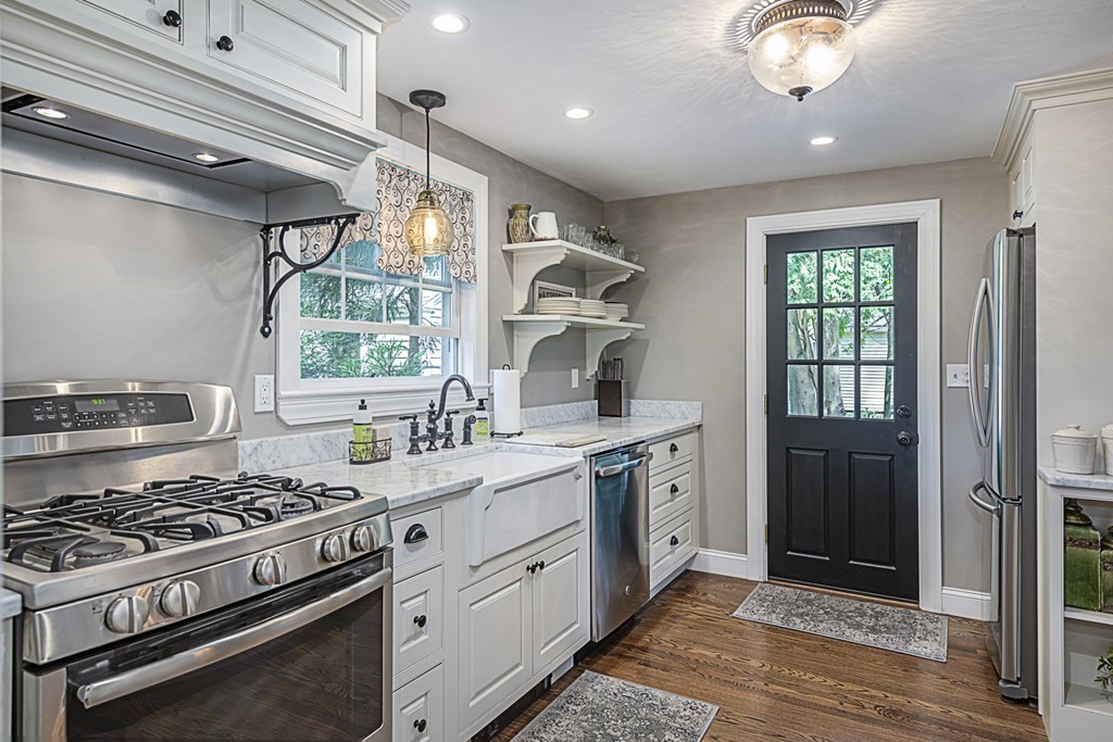 146 Fairhaven Road Concord, MA 01742 - Photo 9 of 28 Gallery Image 9