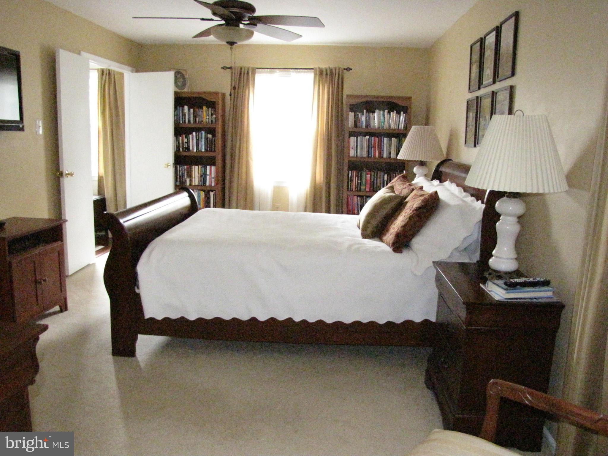 7359 Kindler Road Columbia, MD 21046 - Photo 15 of 27 Bedroom (Master)