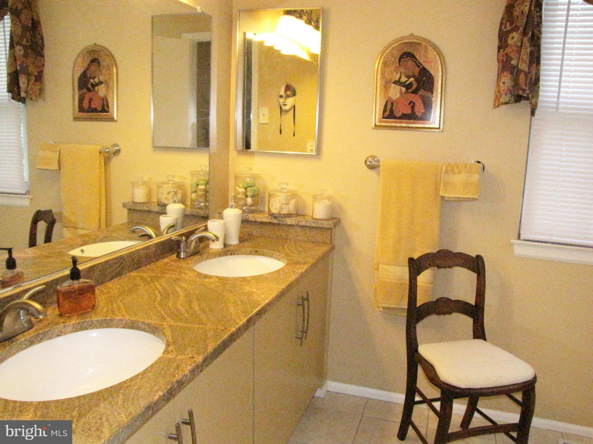 7359 Kindler Road Columbia, MD 21046 - Photo 16 of 27 Bath (Master)