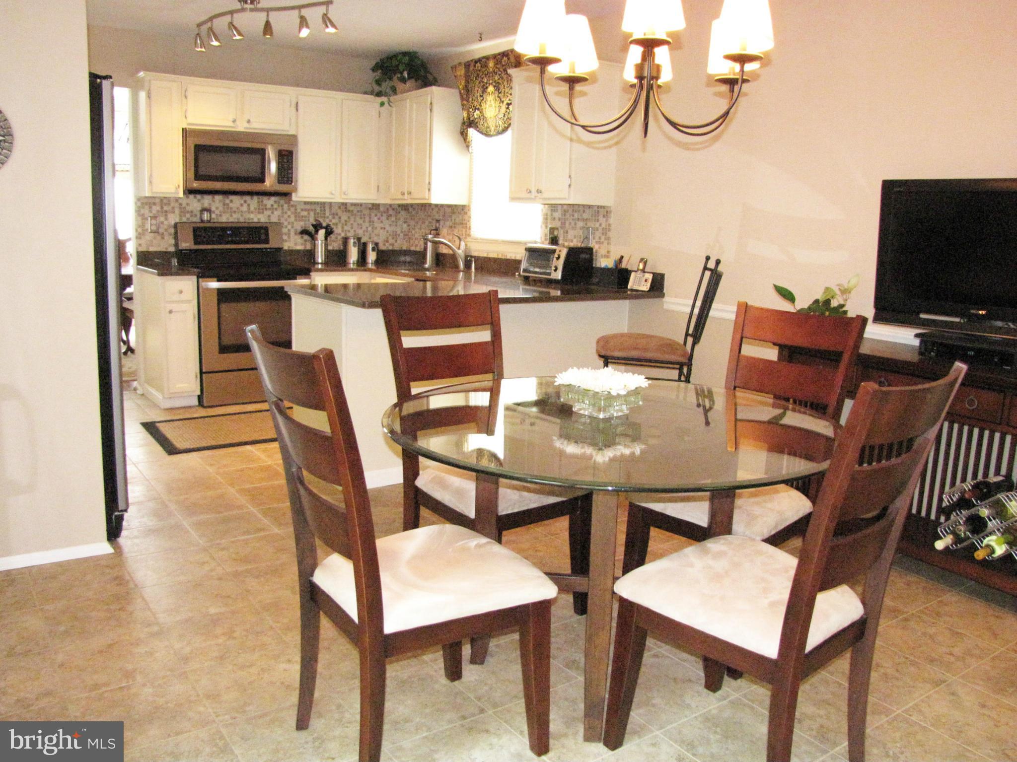 7359 Kindler Road Columbia, MD 21046 - Photo 10 of 27 Kitchen